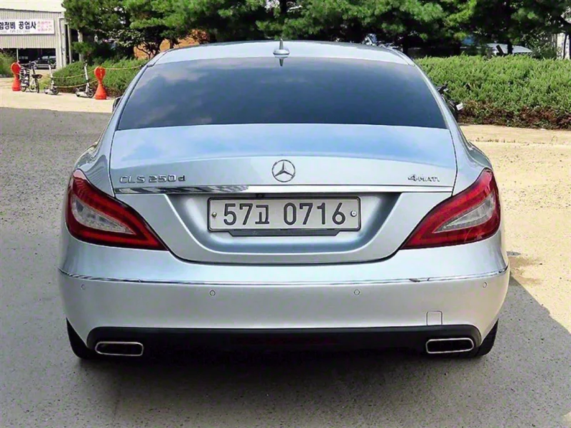 Mercedes-Benz CLS-Class