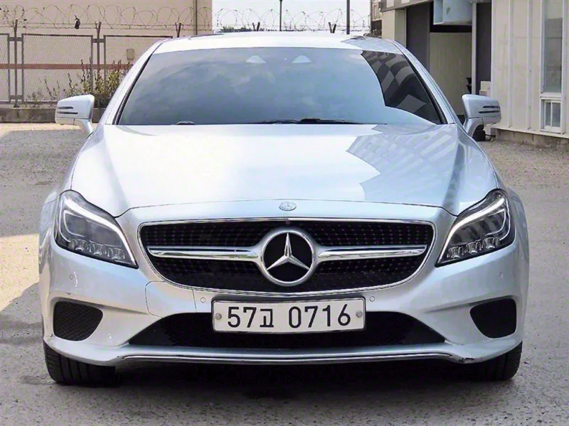 Mercedes-Benz CLS-Class