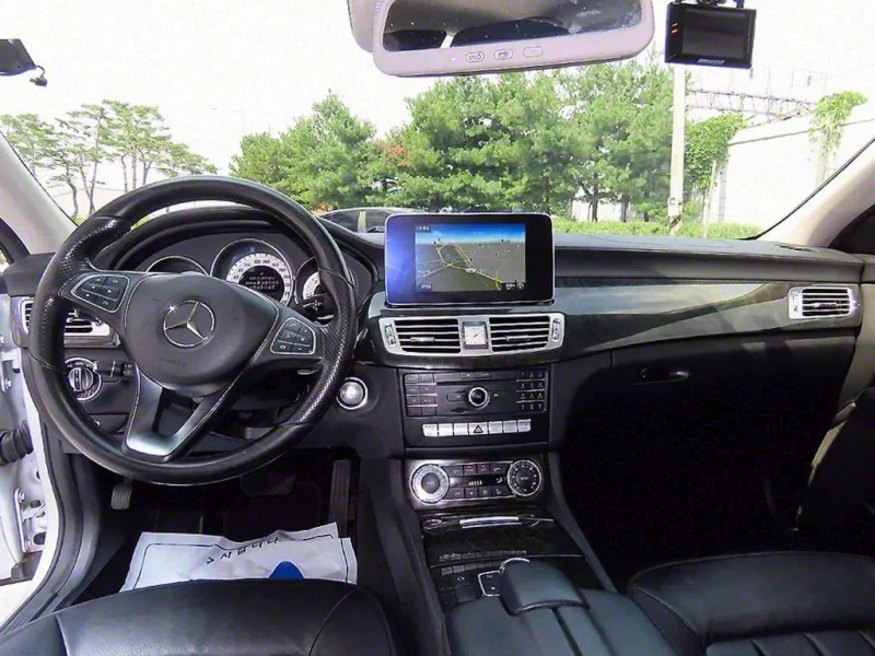 Mercedes-Benz CLS-Class