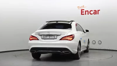 Mercedes-Benz CLA-Class