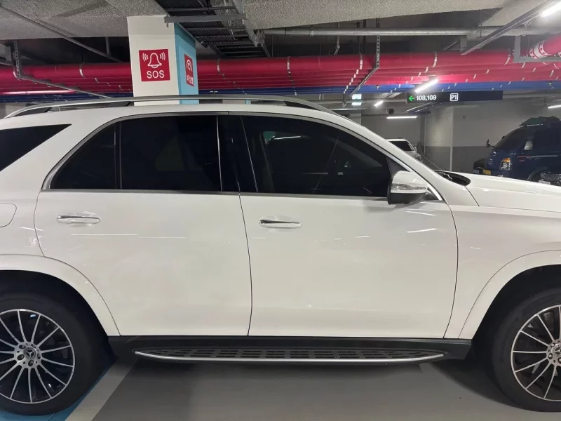 Mercedes-Benz GLE-Class
