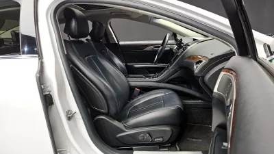 Lincoln MKZ