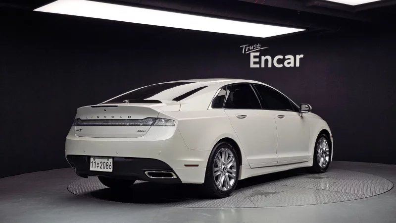 Lincoln MKZ