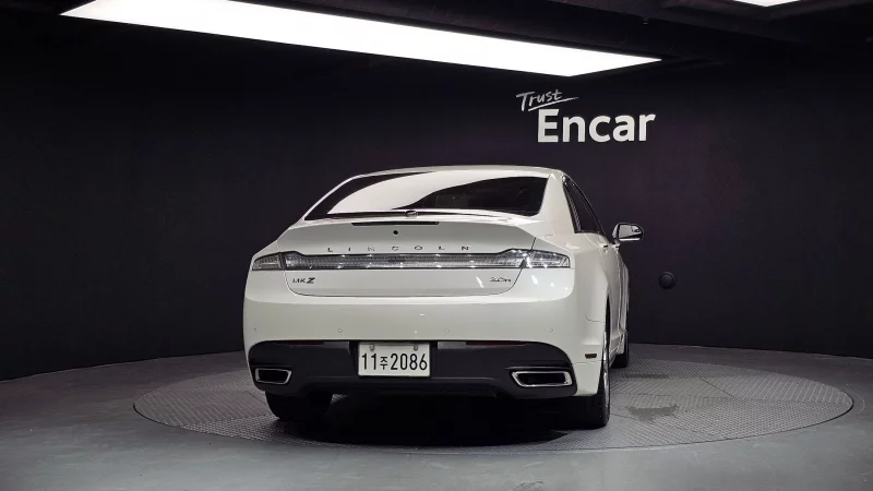 Lincoln MKZ