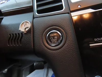 Ford TAURUS