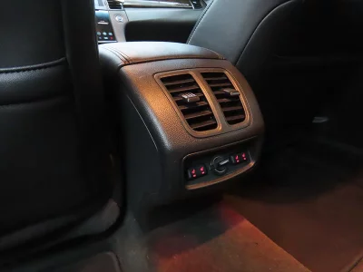 Ford TAURUS