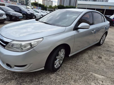 Renault Samsung SM5