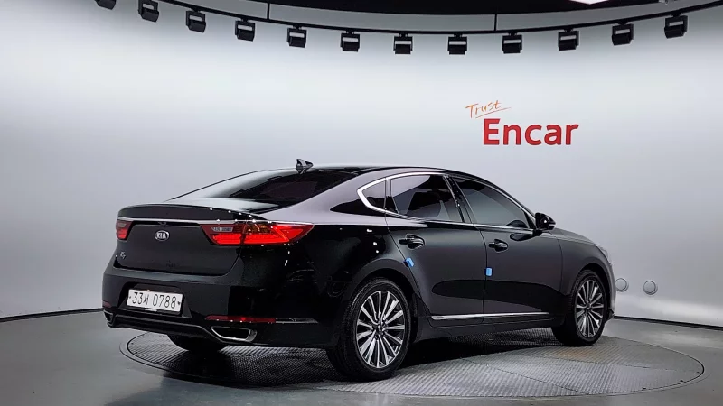 Kia K7