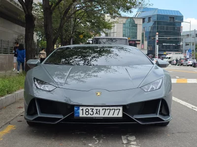 Lamborghini HURACAN