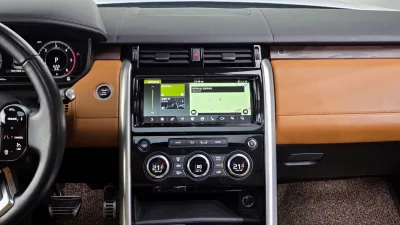 Land Rover DISCOVERY