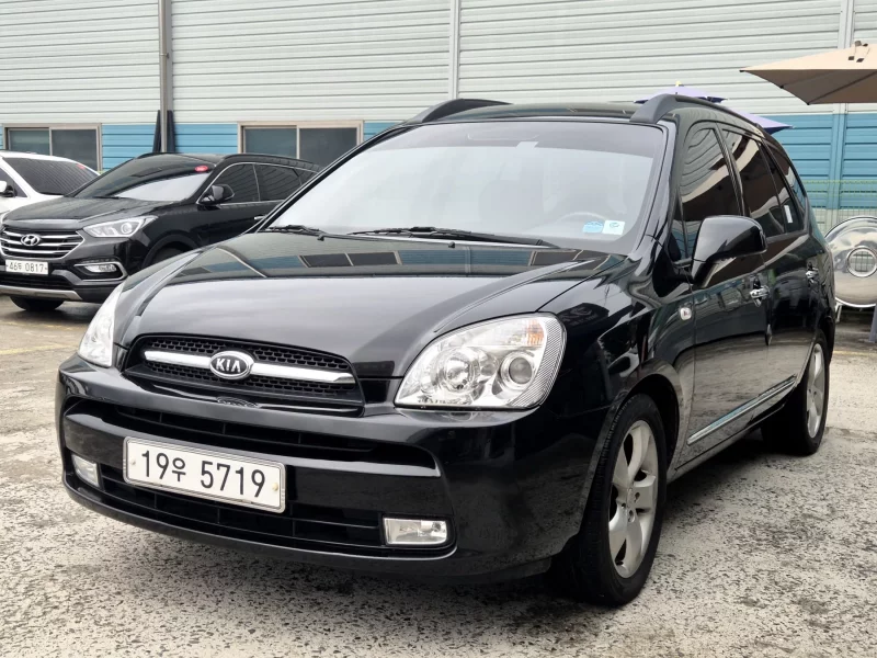 Kia Carens