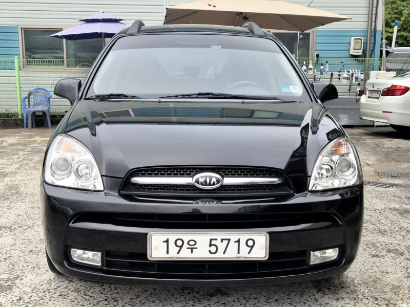 Kia Carens