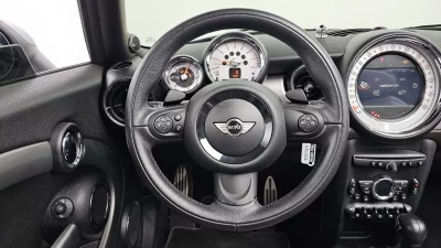 MINI Cooper Convertible