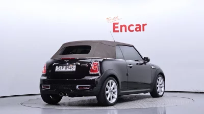 MINI Cooper Convertible