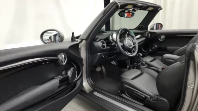 MINI Cooper Convertible