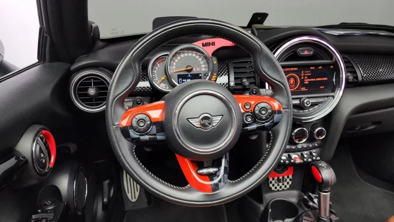 MINI Cooper Convertible