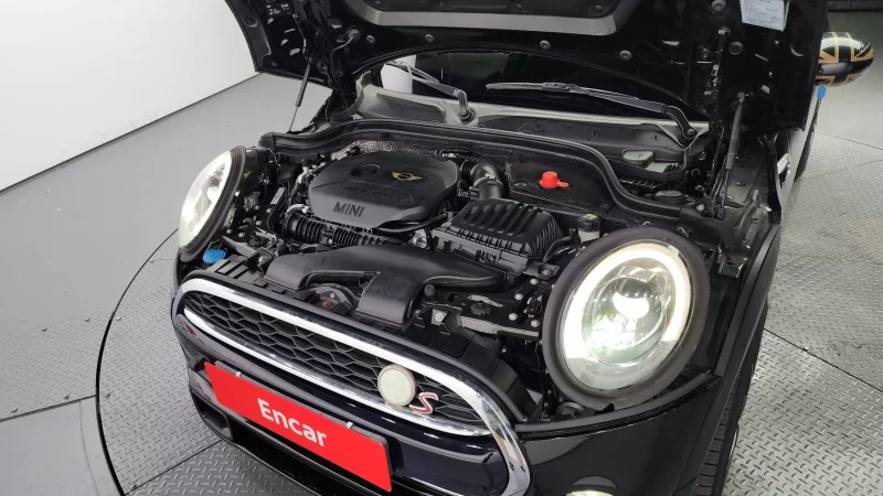 MINI Cooper Convertible