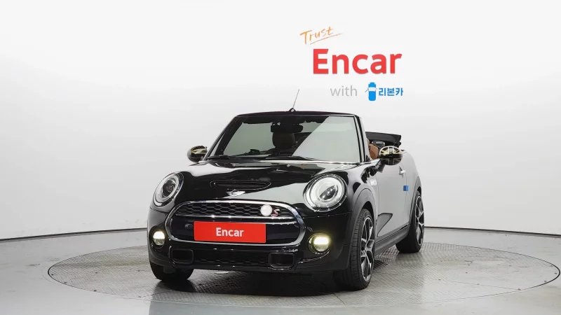 MINI Cooper Convertible