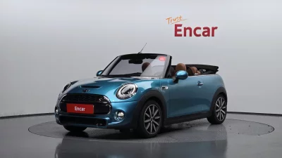 MINI Cooper Convertible
