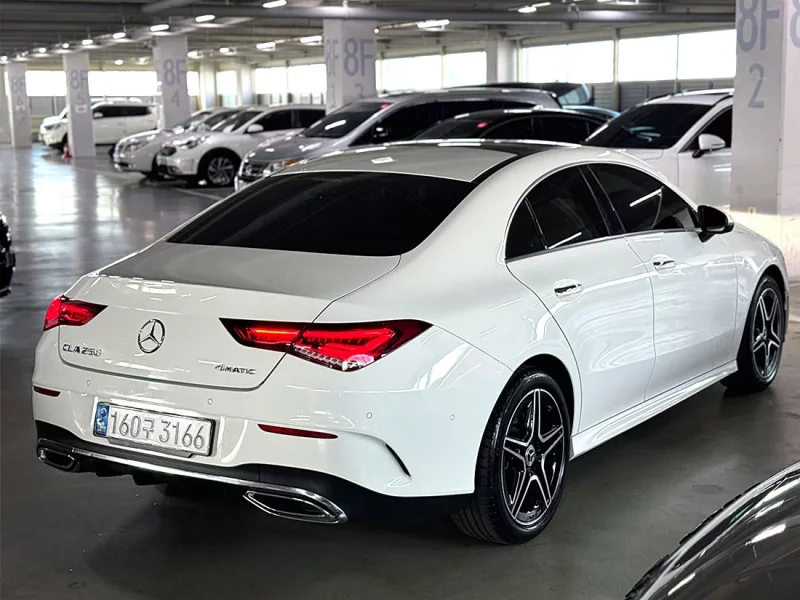 Mercedes-Benz CLA-Class