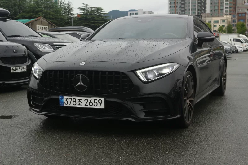 Mercedes-Benz CLS-Class