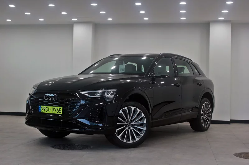 Audi Q8 E-TRON