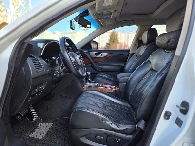 Infiniti FX