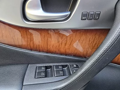 Infiniti FX