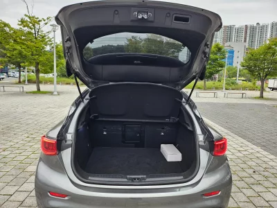 Infiniti Q30