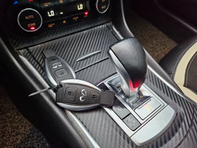 Infiniti Q30