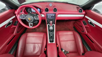 Porsche 718