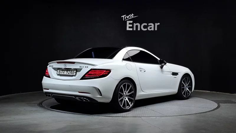 Mercedes-Benz SLC-Class