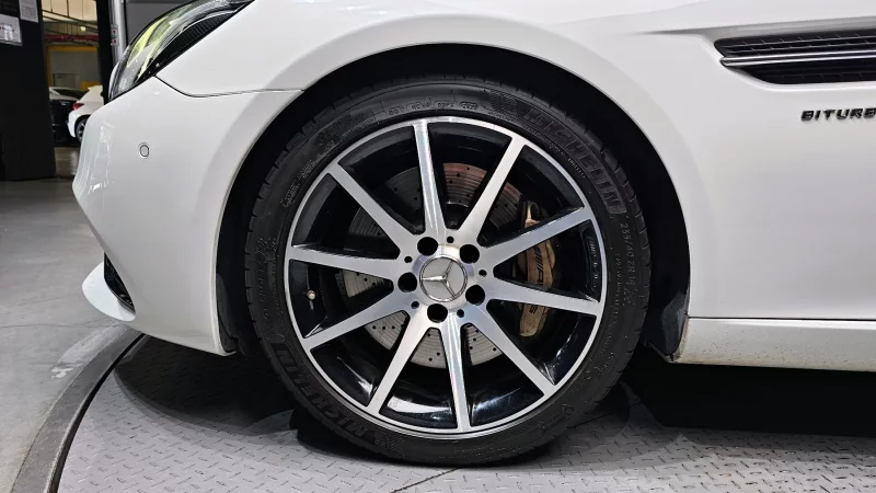 Mercedes-Benz SLC-Class