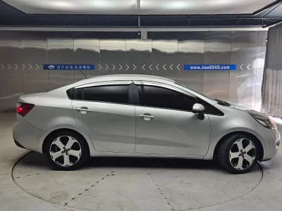 Kia pride