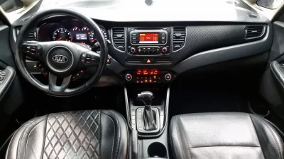 Kia Carens