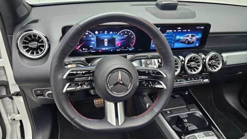 Mercedes-Benz GLB-Class