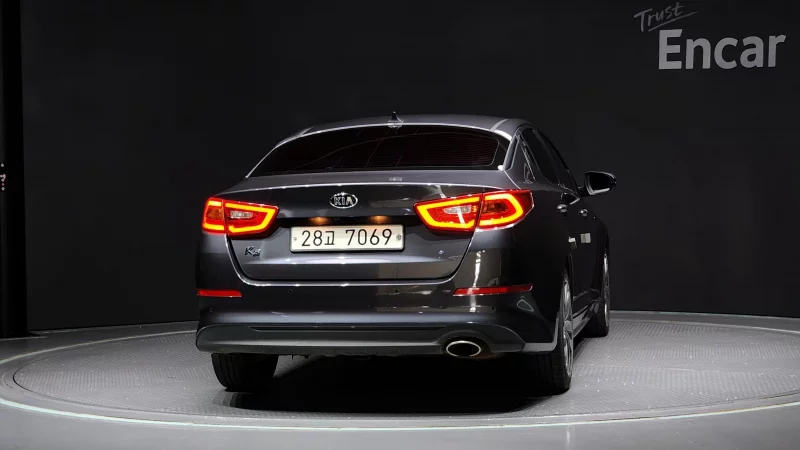 Kia K5