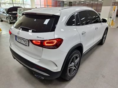 Mercedes-Benz GLA-Class