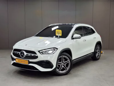 Mercedes-Benz GLA-Class
