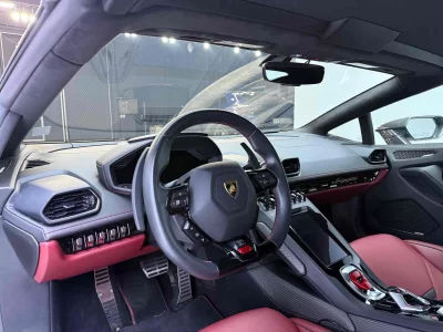 Lamborghini HURACAN
