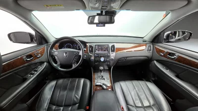 Hyundai Equus