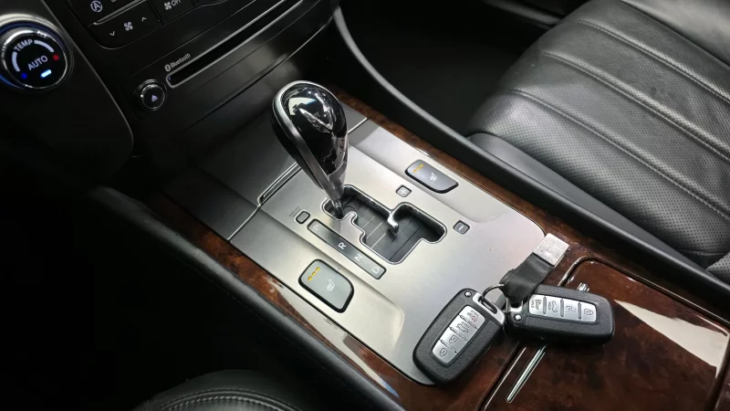 Hyundai Equus