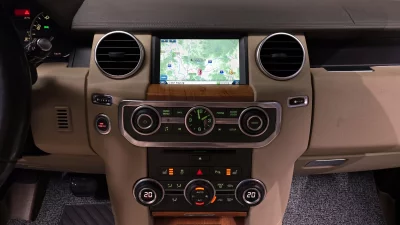 Land Rover DISCOVERY