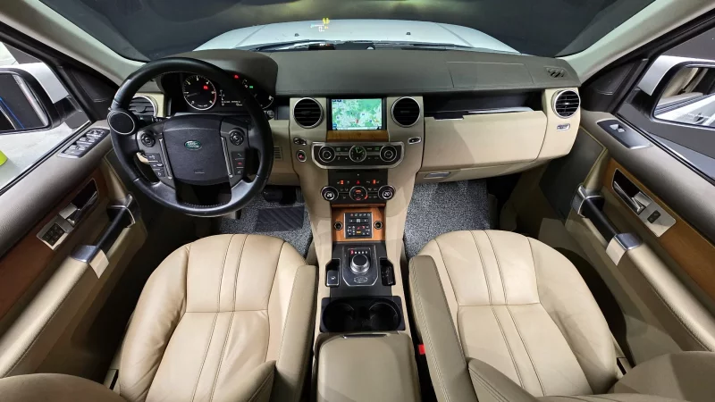 Land Rover DISCOVERY