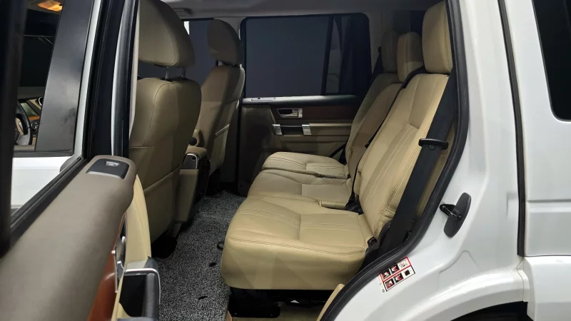 Land Rover DISCOVERY