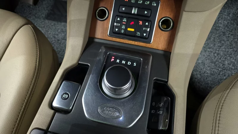 Land Rover DISCOVERY