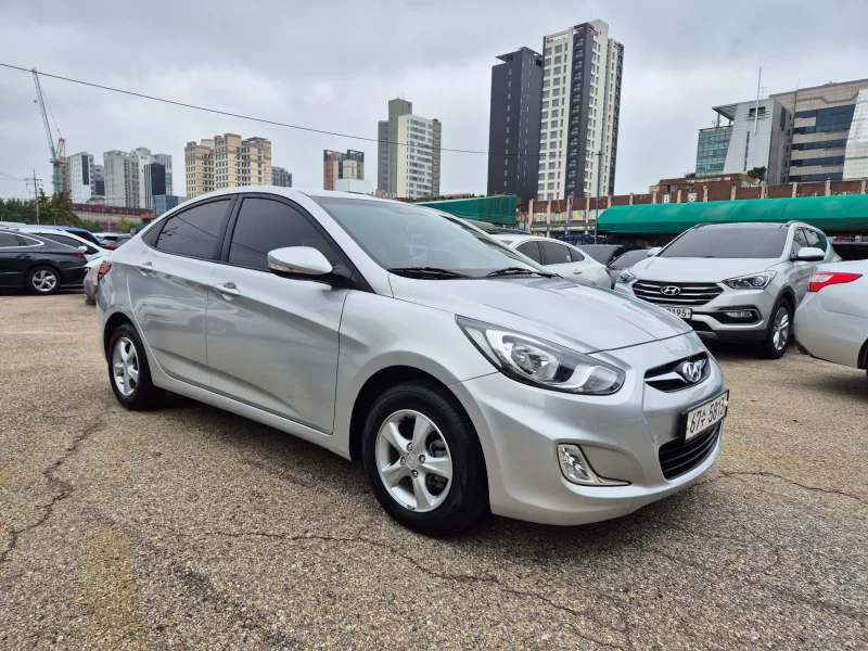 Hyundai Accent