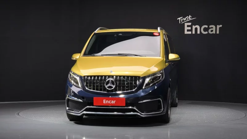 Mercedes-Benz V-Class