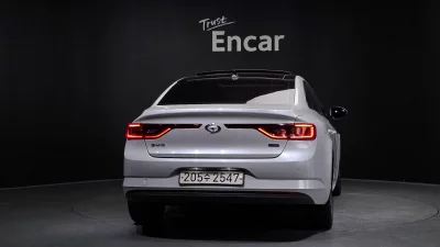Renault Samsung SM6