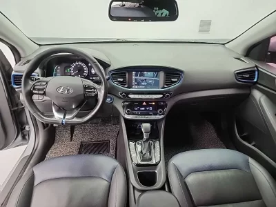 Hyundai Ioniq